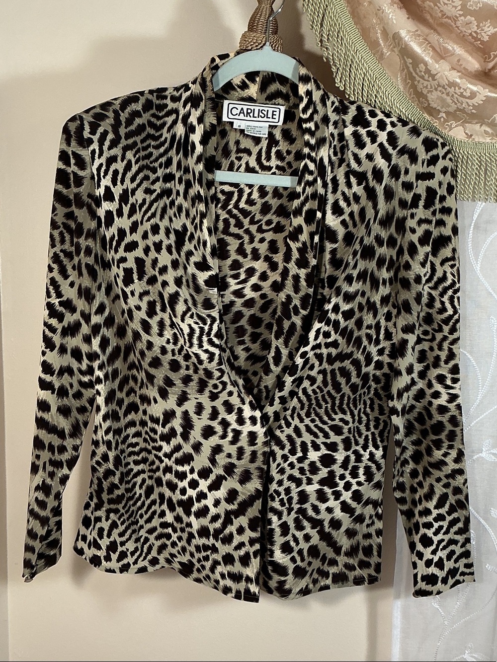 Vintage Carlisle Leopard-Print 100% Silk Blouse or Jacket Black & Gray Sz 8